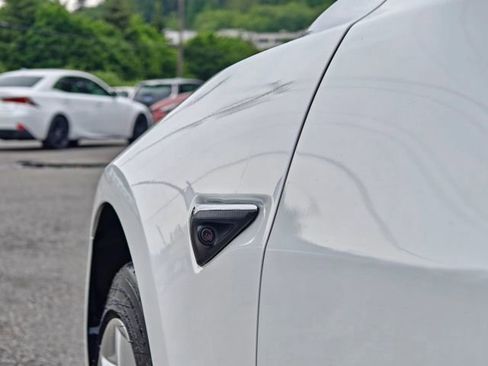 Used 2019 Tesla Model 3 Long Range AWD/4WD image 14