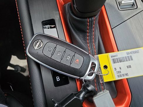 New 2026 Nissan Kicks SR w/ Cold Weather Package FWD image 30