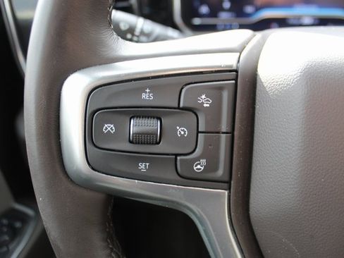 Used 2022 Chevrolet Silverado 1500 LT image 14