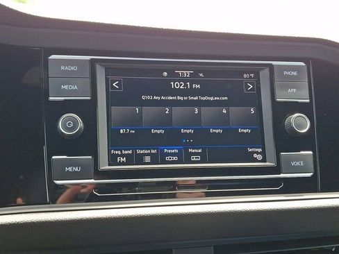 Used 2023 Volkswagen Jetta Sport FWD image 21
