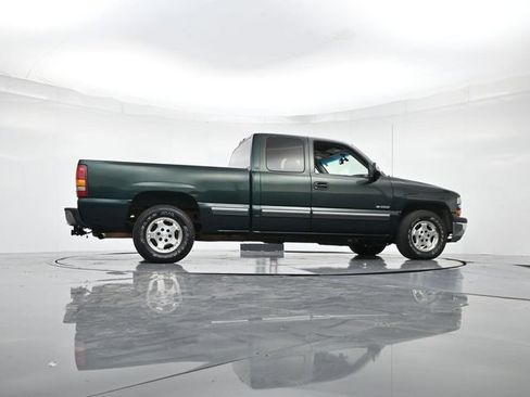 Used 2001 Chevrolet Silverado 1500 LT RWD image 28