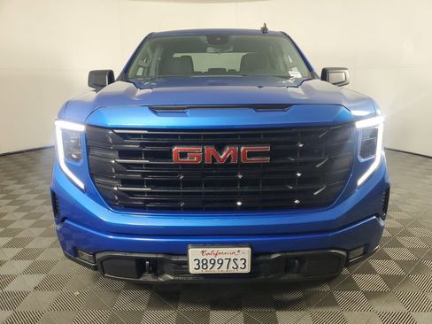 Used 2022 GMC Sierra 1500 Elevation image 9
