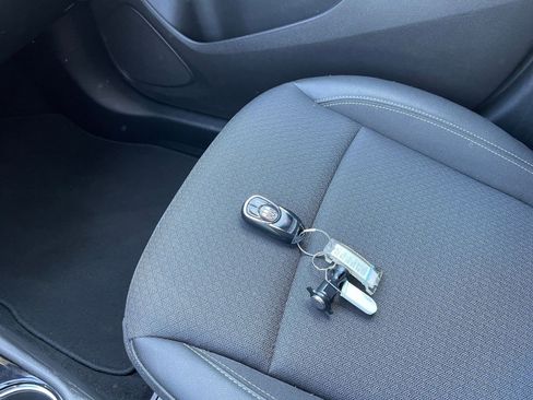 Used 2025 Buick Encore GX Preferred image 22