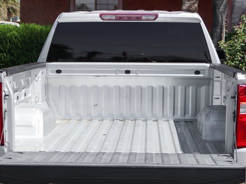 Used 2021 Chevrolet Silverado 1500 Custom RWD image 10