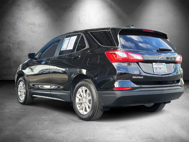 Used 2020 Chevrolet Equinox LS w/ LS Convenience Package FWD image 4