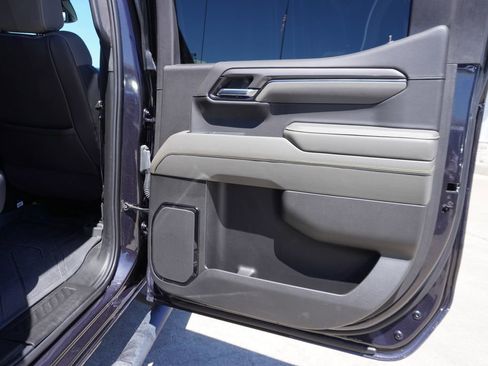 Used 2024 Chevrolet Silverado 1500 ZR2 image 20