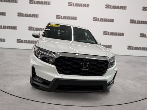 Certified 2025 Honda Passport EX-L image 8