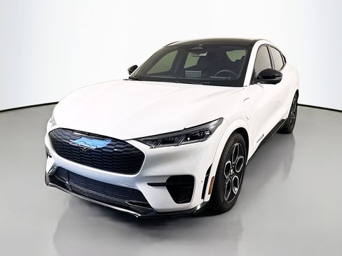 Used 2023 Ford Mustang Mach-E GT image 4