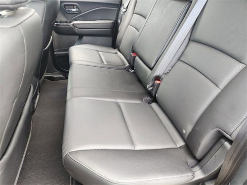 Certified 2025 Honda Ridgeline RTL image 13