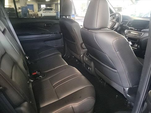 Used 2023 Honda Passport TrailSport image 27