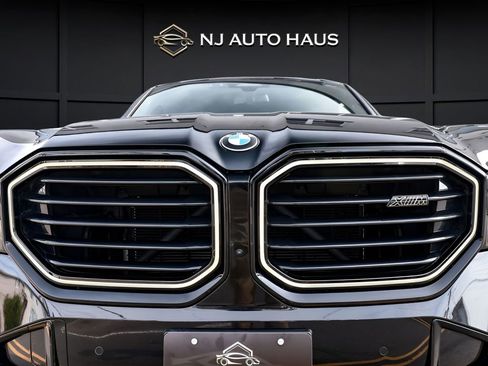 Used 2024 BMW XM AWD/4WD image 39