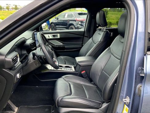 Used 2021 Ford Explorer ST w/ Equipment Group 401A AWD/4WD image 9