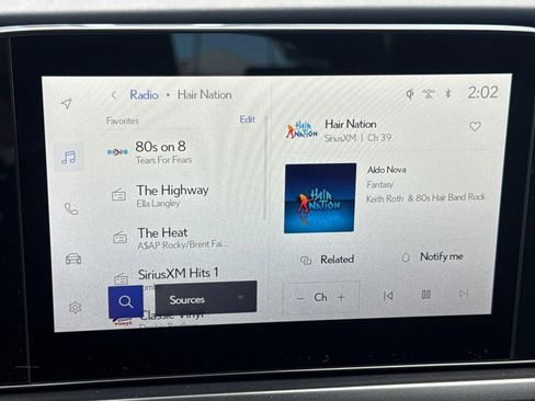 New 2026 Lexus UX 300h FWD image 22