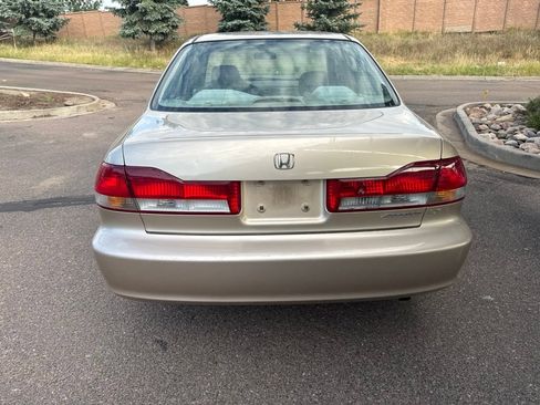 Used 2001 Honda Accord LX image 17