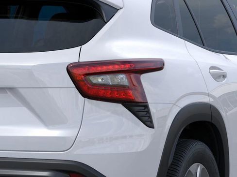 New 2026 Chevrolet Trax LS image 11