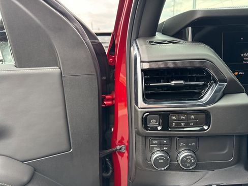 New 2026 GMC Yukon XL Elevation image 14