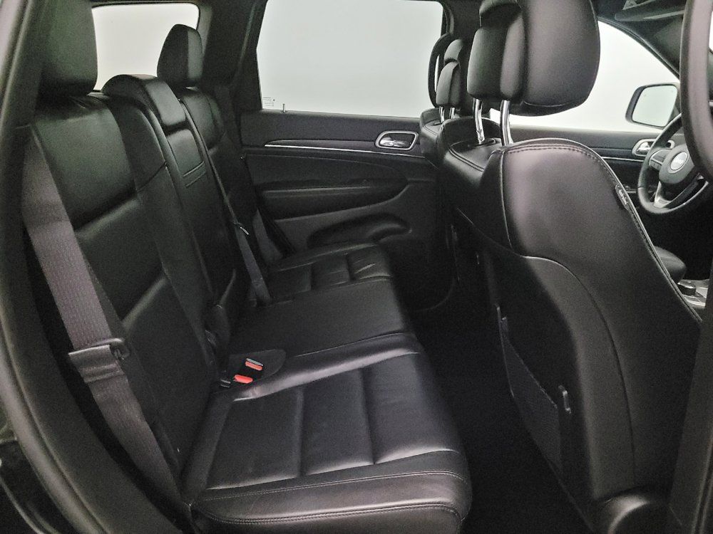 Used 2019 Jeep Grand Cherokee Limited AWD/4WD image 19