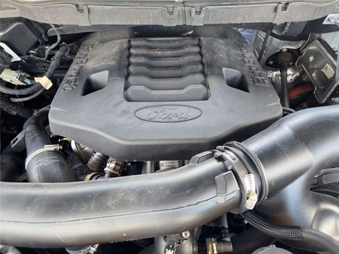 Used 2022 Ford F150 Lariat w/ Equipment Group 502A High AWD/4WD image 31