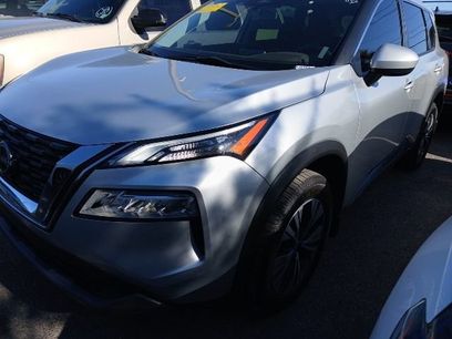 Used 2023 Nissan Rogue SV