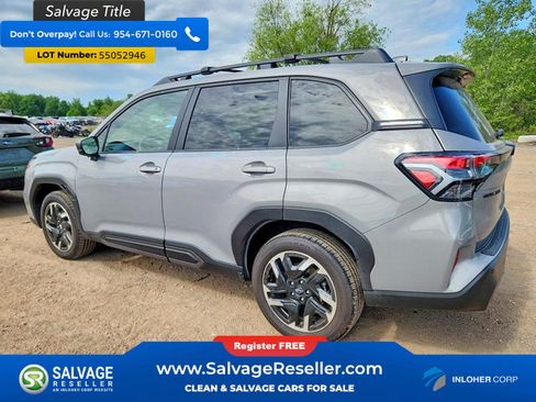Used 2025 Subaru Forester Limited AWD/4WD image 3