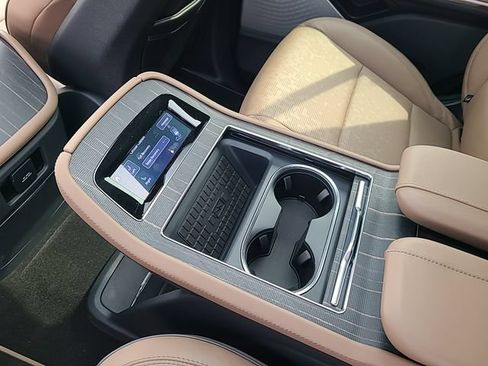 Used 2025 Lincoln Navigator Black Label AWD/4WD image 28