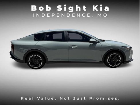Certified 2025 Kia K4 EX FWD image 12