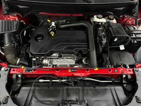 Used 2023 GMC Terrain SLE w/ Driver Convenience Package image 28