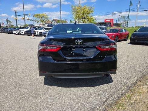 Used 2023 Toyota Camry LE w/ Cold Weather Package FWD image 6
