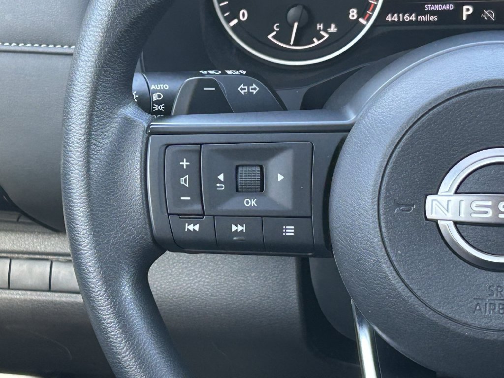 Used 2024 Nissan Pathfinder S FWD image 27