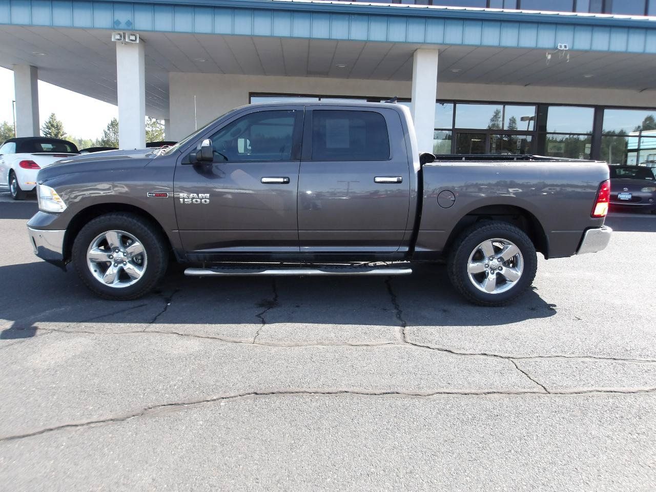 Used 2015 RAM 1500 Big Horn AWD/4WD image 2