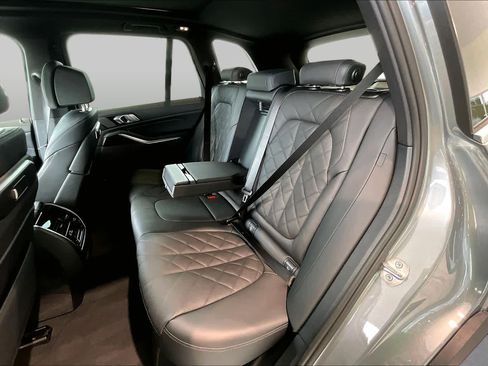 Used 2026 BMW X5 sDrive40i RWD image 22
