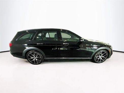 Used 2021 Mercedes-Benz E 450 4MATIC All-Terrain Wagon image 33
