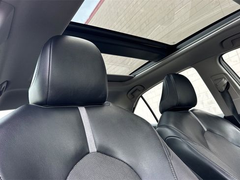 Used 2022 Toyota Camry XSE w/ Carpet Mat Package (TMS) image 16