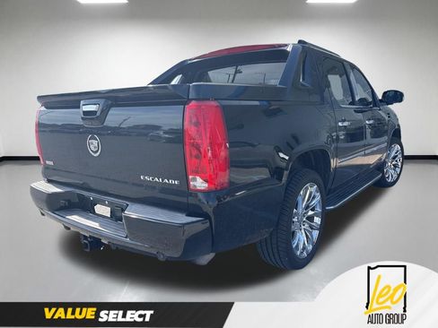 Used 2009 Cadillac Escalade EXT AWD/4WD image 4