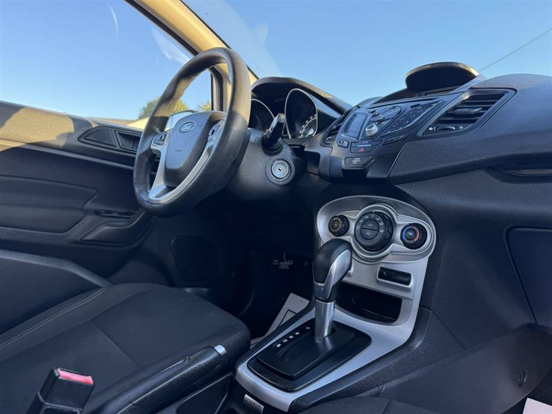 Used 2018 Ford Fiesta SE FWD image 16