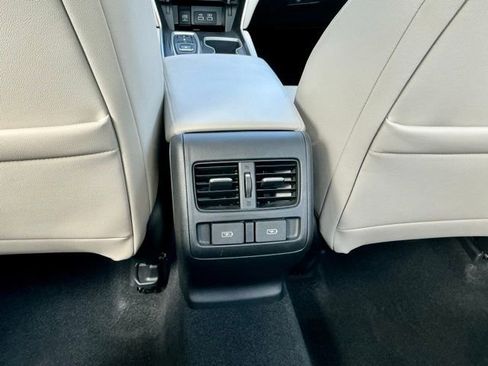 Certified 2021 Honda Accord Touring image 11