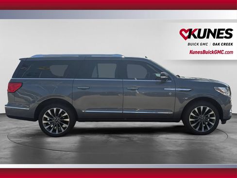 Used 2021 Lincoln Navigator L Reserve AWD/4WD image 12