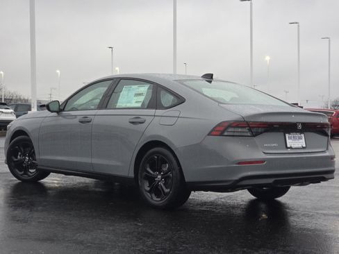 New 2025 Honda Accord SE image 15