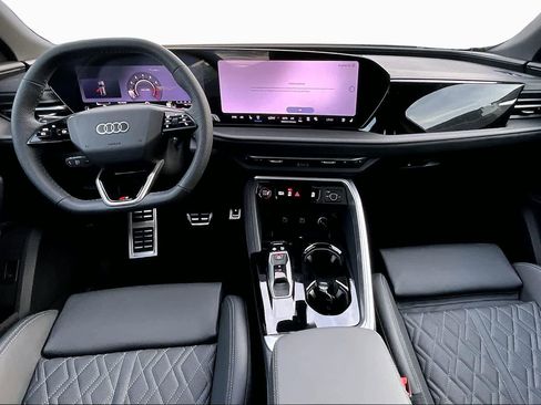 New 2026 Audi SQ5 Premium Plus AWD/4WD image 5