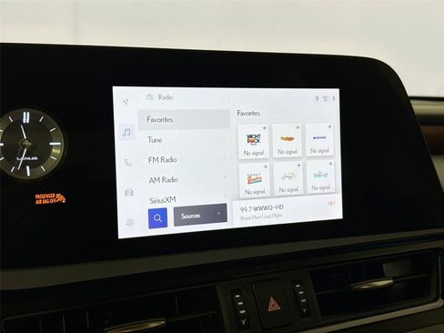 Used 2023 Lexus ES 350 w/ Premium Package FWD image 25
