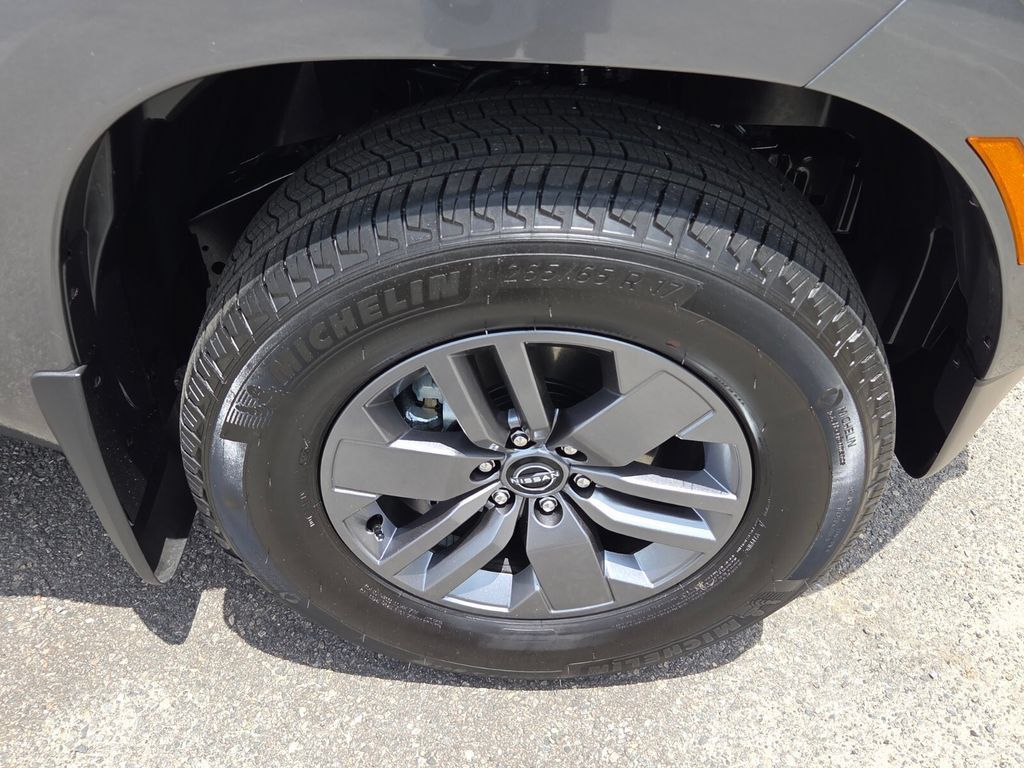 New 2026 Nissan Frontier SV w/ Tow Package RWD image 14
