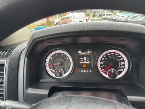 Used 2015 RAM 2500 Tradesman w/ Chrome Appearance Group image 24