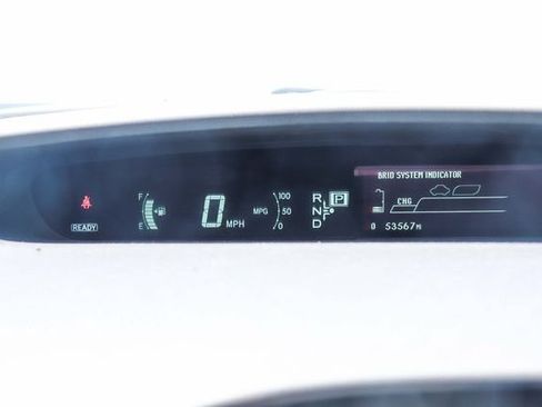 Used 2015 Toyota Prius Three w/ Preferred Accessory Package FWD image 20