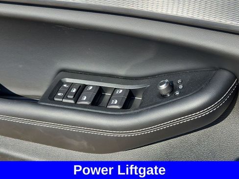 New 2025 Jeep Grand Cherokee Altitude RWD image 13