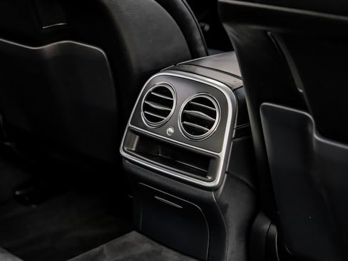 Used 2019 Mercedes-Benz S 560 4MATIC Sedan image 53