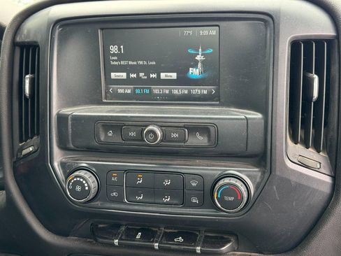 Used 2018 Chevrolet Silverado 1500 W/T w/ WT Convenience Package AWD/4WD image 16