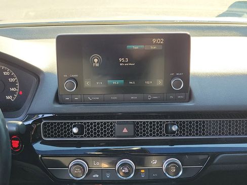 Used 2023 Honda Civic Sport image 18