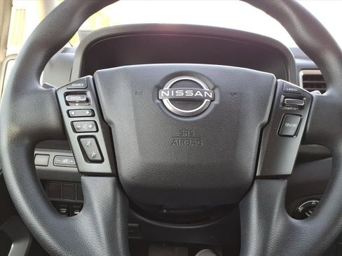 Used 2023 Nissan Frontier SV w/ Tow Package AWD/4WD image 16