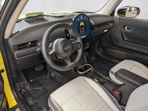 Certified 2025 MINI Cooper S image 10