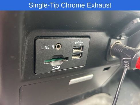 Used 2015 Ford F150 XLT w/ Equipment Group 302A Luxury image 11